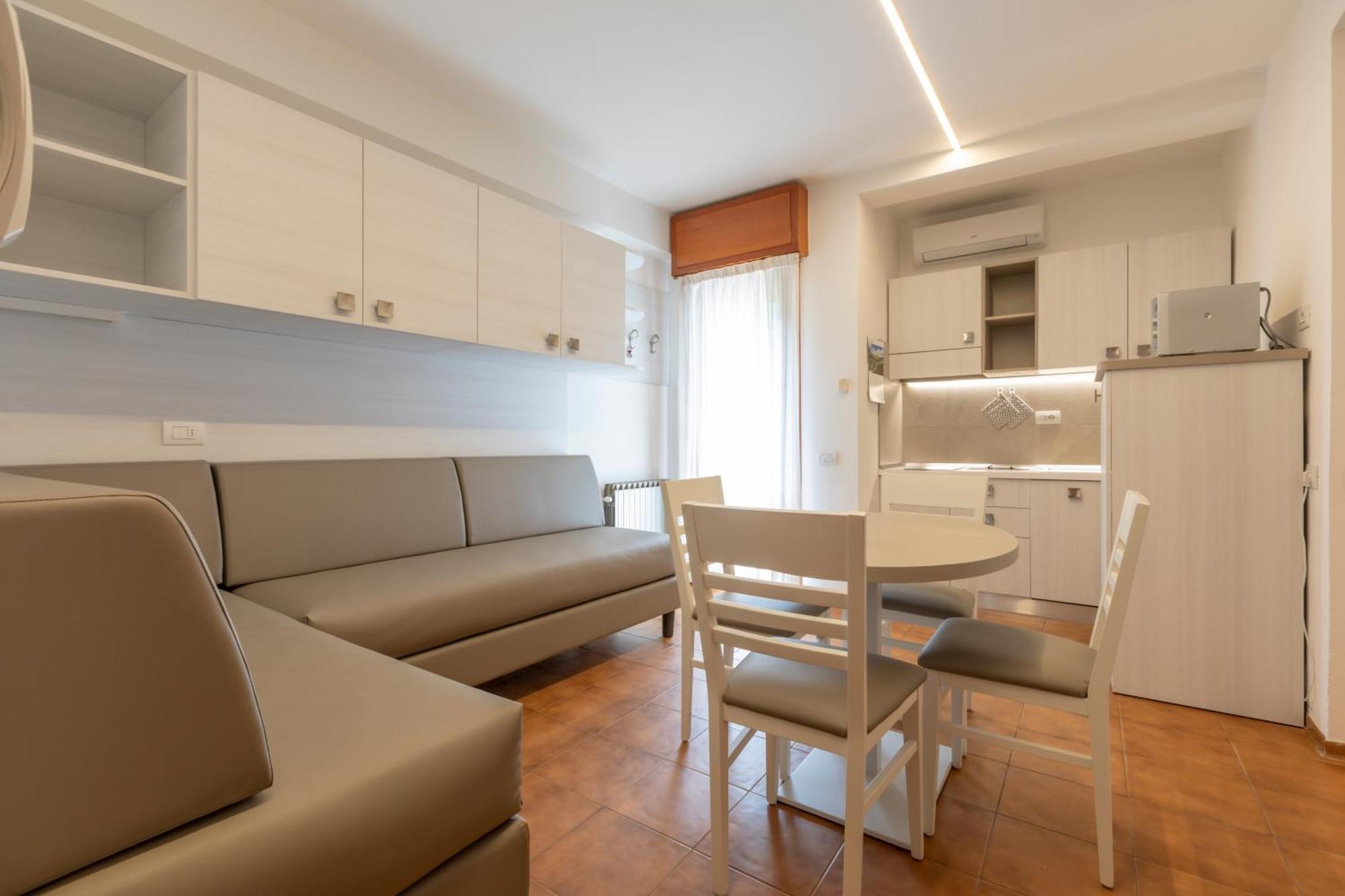 Residence Piccolo Milano Marittima Exterior foto